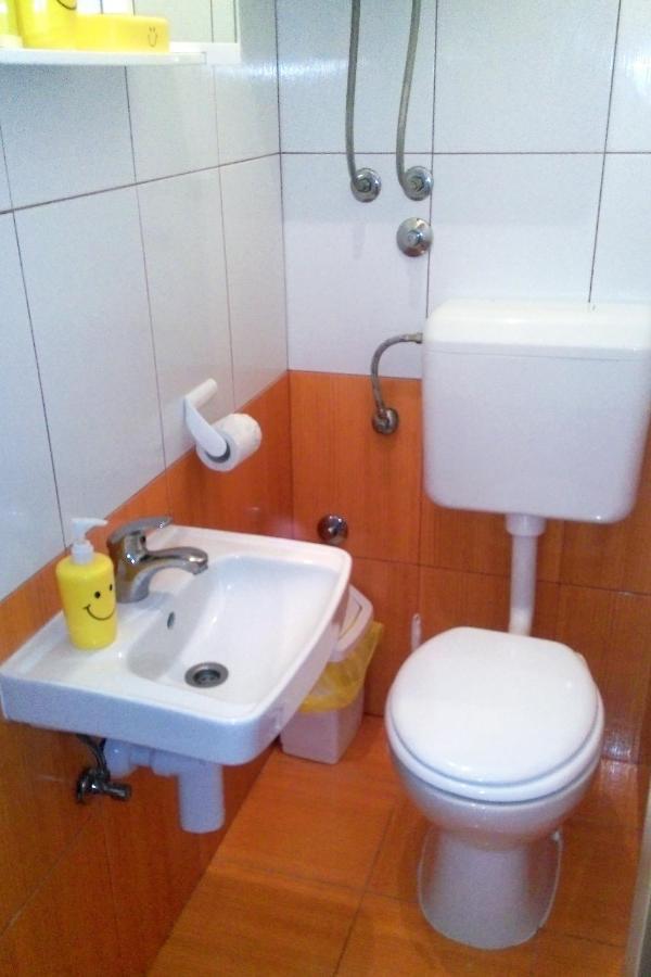 Apartments With A Parking Space Bol, Brac - 4658 المظهر الخارجي الصورة